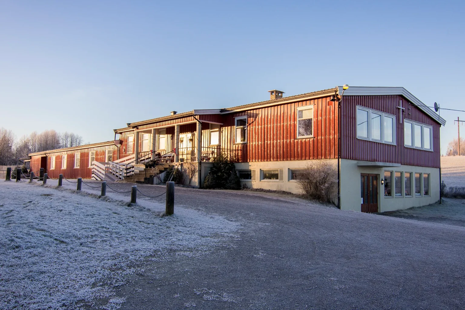 Fossheim fasade vinter